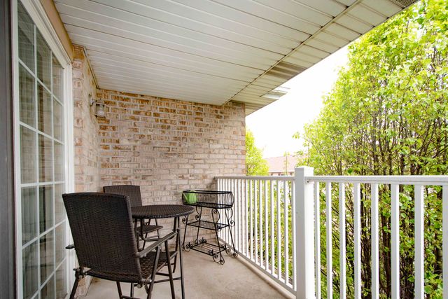 2009 W 75th Place, Merrillville, IN 46410