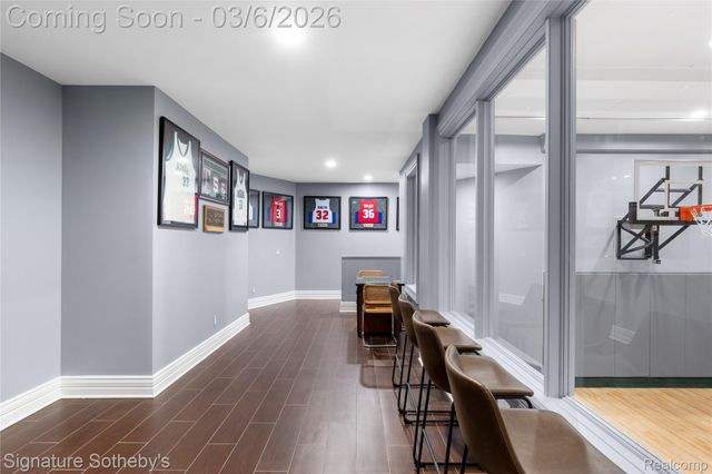 26377 Willowgreen Drive, Franklin Village, MI 48025