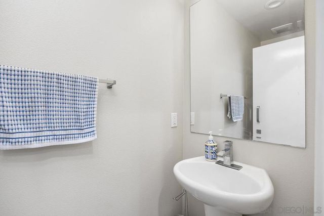 2230 Indus Way, San Marcos, CA 92078
