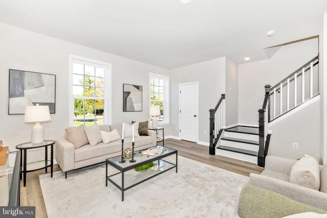 306F BAUGHMANS LN, Frederick, MD 21702