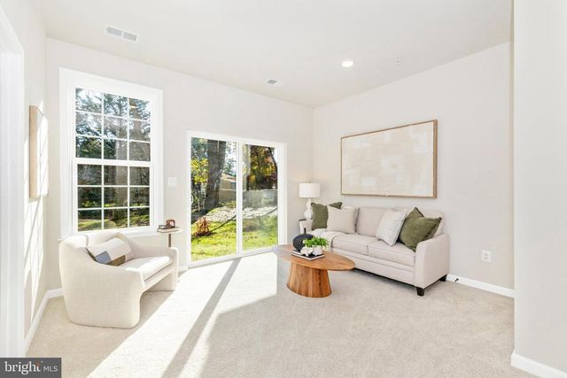 306F BAUGHMANS LN, Frederick, MD 21702