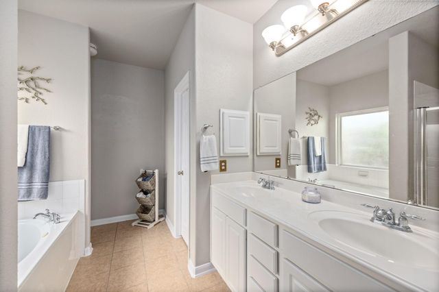 9611 Darbey Trace Drive, Spring, TX 77379