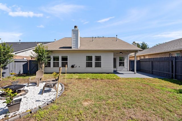 9611 Darbey Trace Drive, Spring, TX 77379