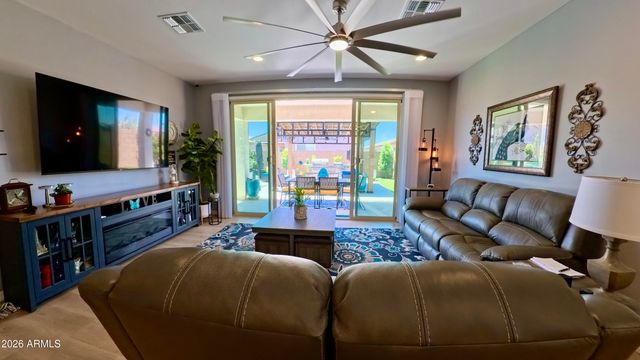 40105 W ELM Drive, Maricopa, AZ 85138