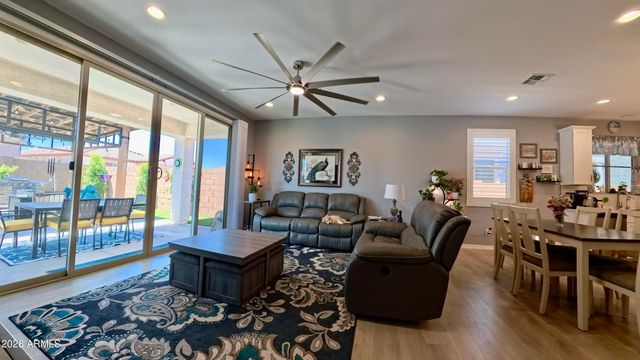 40105 W ELM Drive, Maricopa, AZ 85138