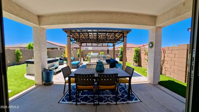 40105 W ELM Drive, Maricopa, AZ 85138