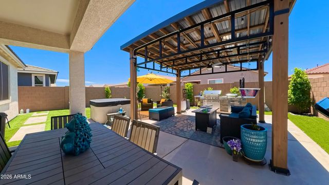 40105 W ELM Drive, Maricopa, AZ 85138