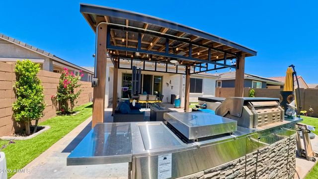 40105 W ELM Drive, Maricopa, AZ 85138