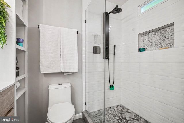 9770 TURNBUCKLE DR, Burke, VA 22015