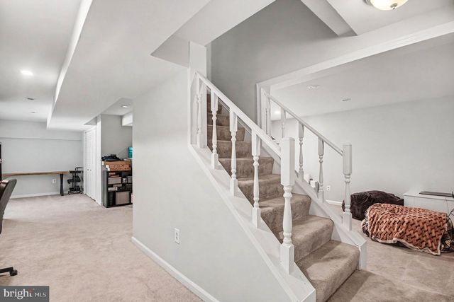 9770 TURNBUCKLE DR, Burke, VA 22015