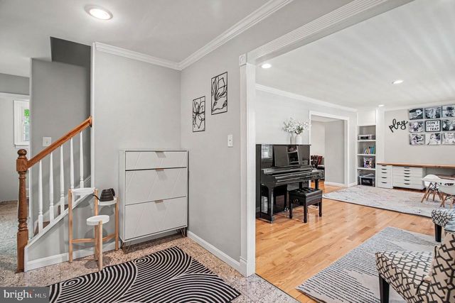 9770 TURNBUCKLE DR, Burke, VA 22015