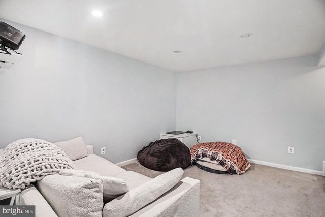 9770 TURNBUCKLE DR, Burke, VA 22015