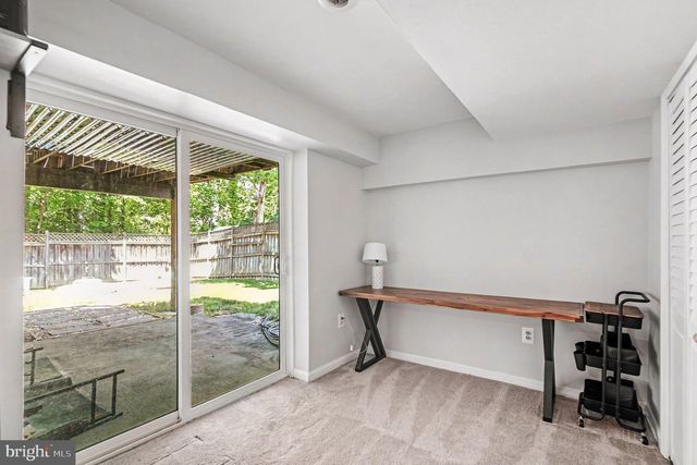 9770 TURNBUCKLE DR, Burke, VA 22015