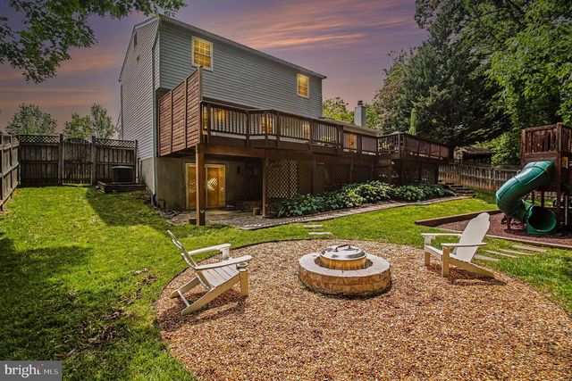 9770 TURNBUCKLE DR, Burke, VA 22015