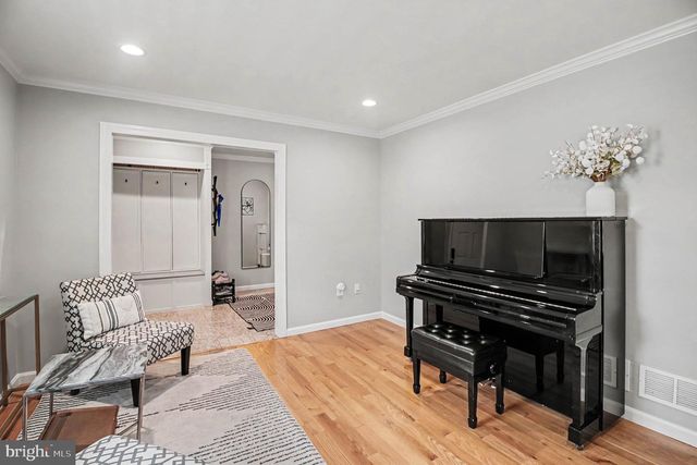 9770 TURNBUCKLE DR, Burke, VA 22015