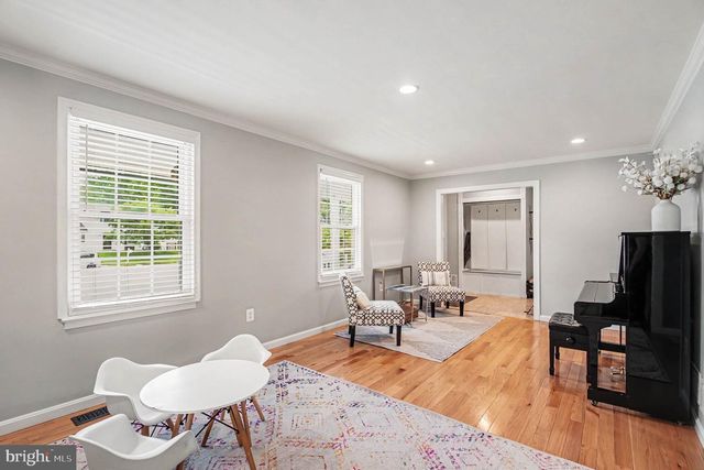 9770 TURNBUCKLE DR, Burke, VA 22015