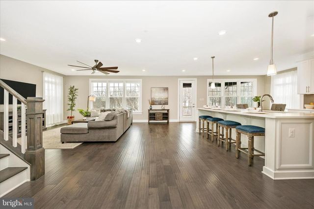 6035 FALLFISH, New Market, MD 21774