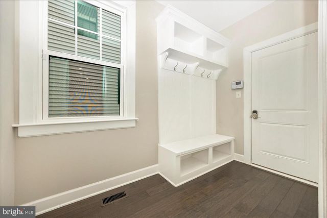 6035 FALLFISH, New Market, MD 21774