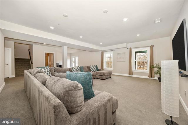 6035 FALLFISH, New Market, MD 21774