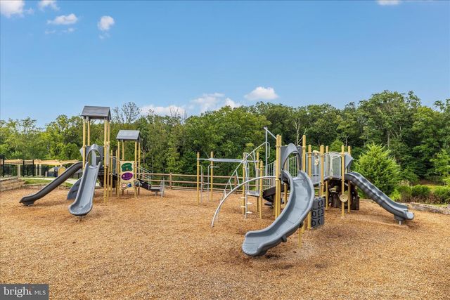 6035 FALLFISH, New Market, MD 21774