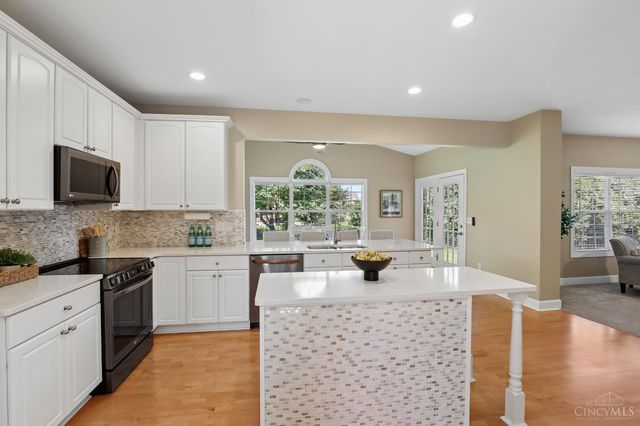 7665 Hunt Club Drive, Deerfield Twp., OH 45040