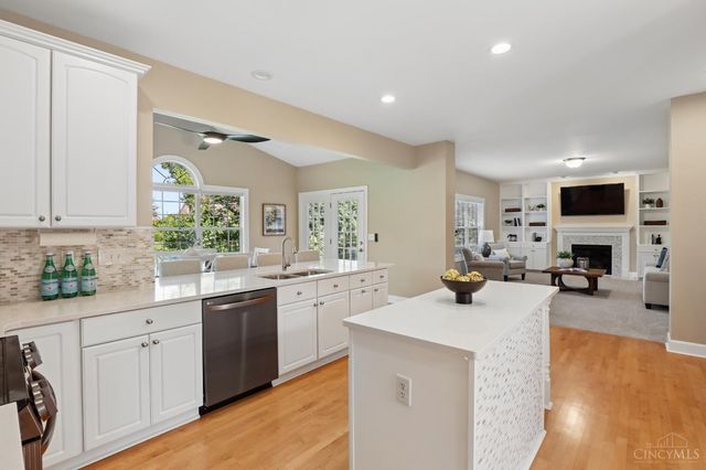 7665 Hunt Club Drive, Deerfield Twp., OH 45040
