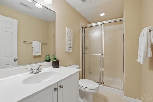 7665 Hunt Club Drive, Deerfield Twp., OH 45040