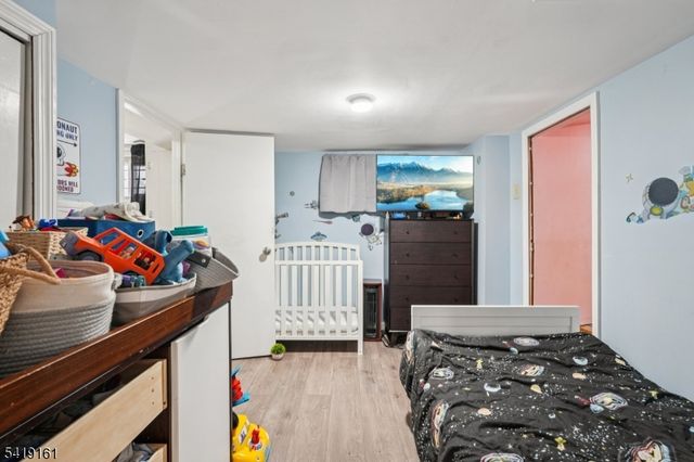 185 Trenton Ave, Paterson City, NJ 07503