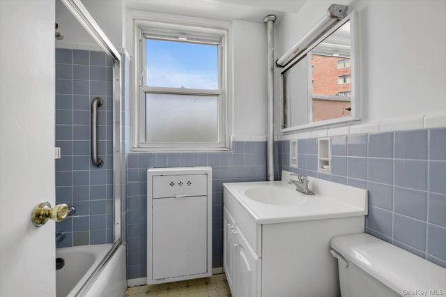 97-10 62 Drive 3H, Rego Park, NY 11374