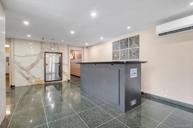 97-10 62 Drive 3H, Rego Park, NY 11374