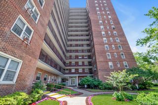 97-10 62 Drive 3H, Rego Park, NY 11374