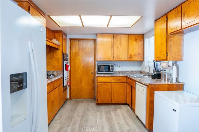 26141 Camas, Hemet, CA 92544