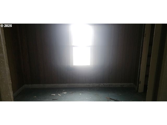 311 N 19TH Ave, Kelso, WA 98626