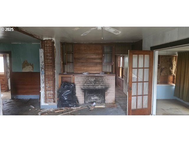 311 N 19TH Ave, Kelso, WA 98626