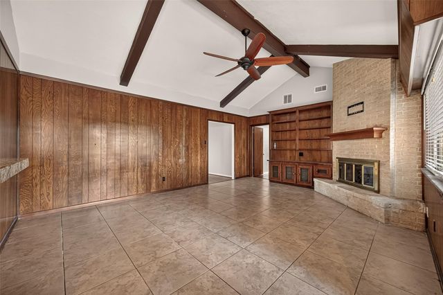 15318 Torry Pines Road, Houston, TX 77062