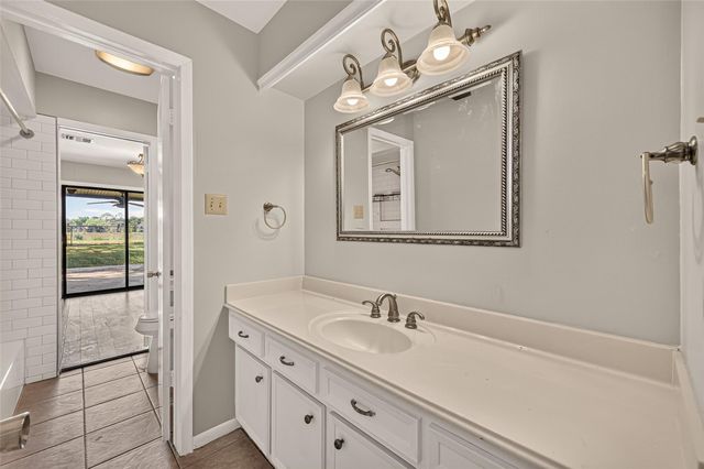 15318 Torry Pines Road, Houston, TX 77062