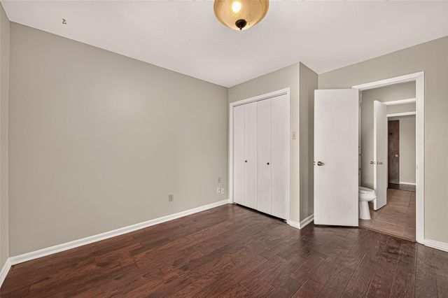 15318 Torry Pines Road, Houston, TX 77062