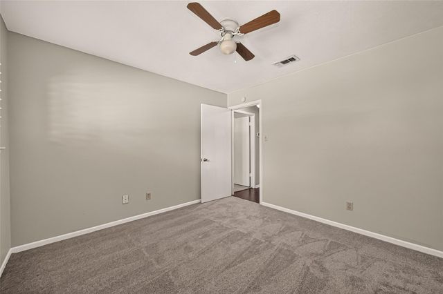 15318 Torry Pines Road, Houston, TX 77062