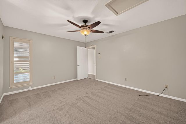 15318 Torry Pines Road, Houston, TX 77062