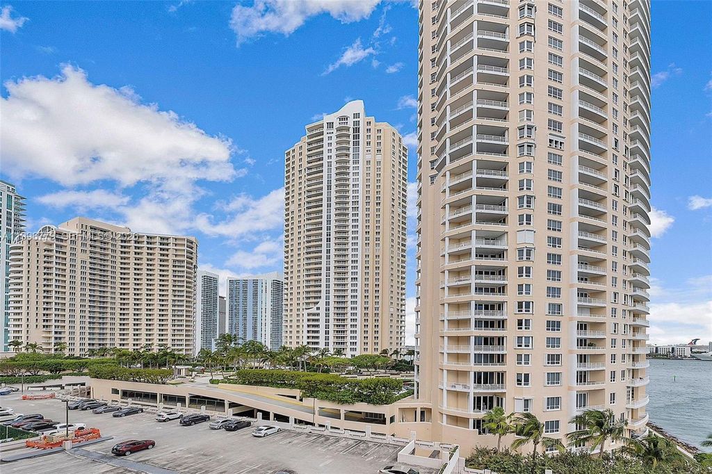 540 Brickell Key Drive 928, Miami, FL 33131