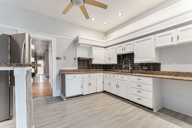 5114 S Dorchester Avenue, Chicago, IL 60615