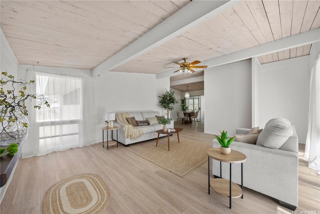 1608 Piikea Street, Honolulu, HI 96818