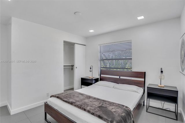 1610 S 24th Court, Hollywood, FL 33020