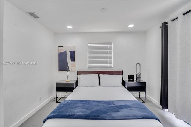 1610 S 24th Court, Hollywood, FL 33020