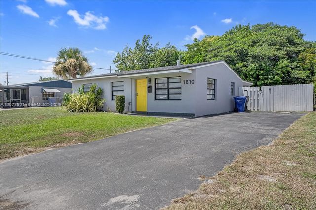 1610 S 24th Court, Hollywood, FL 33020