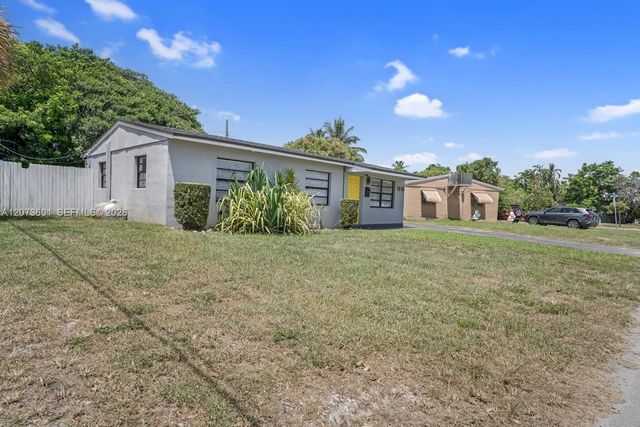1610 S 24th Court, Hollywood, FL 33020