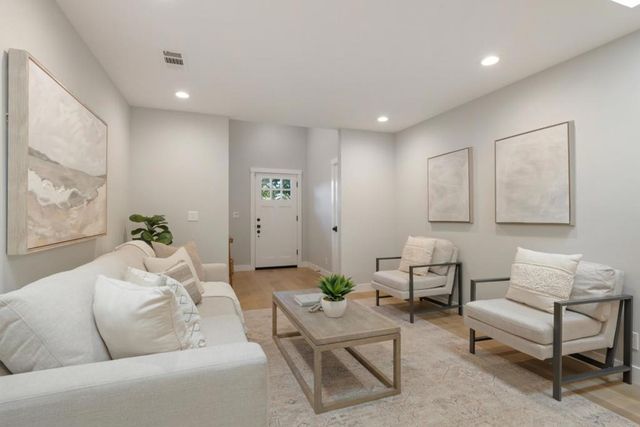 727 N Clover Avenue, San Jose, CA 95128