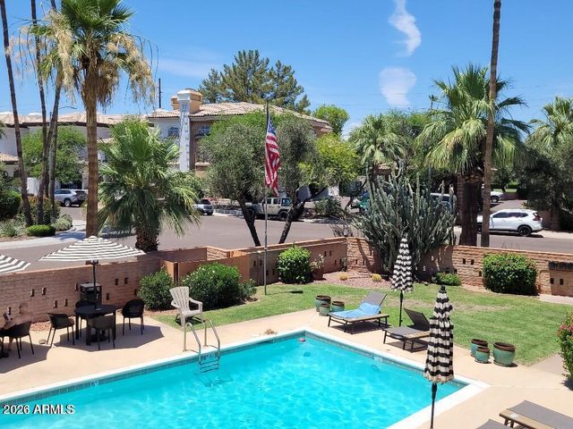 7401 E NORTHLAND Drive 8, Scottsdale, AZ 85251