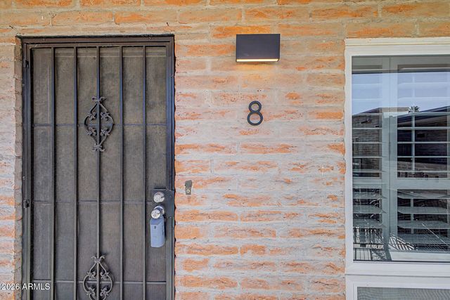 7401 E NORTHLAND Drive 8, Scottsdale, AZ 85251