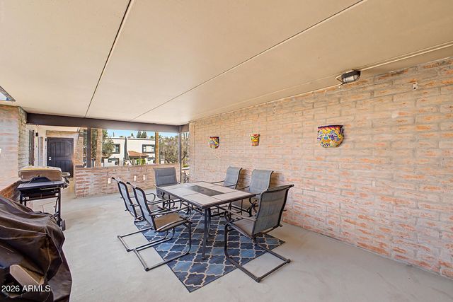 7401 E NORTHLAND Drive 8, Scottsdale, AZ 85251